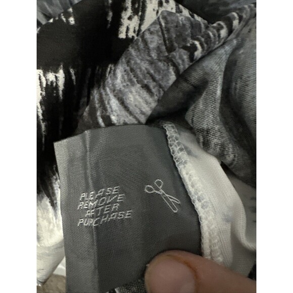 Vera Wang Black & White Sleeveless Art Stripe Dress - Size M Flowy Sheer Layered - Picture 9 of 11